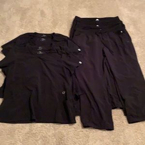 Cherokee infinity scrub black